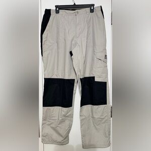 Craghoppers Gray and Black Men Pants